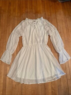 ANDREE BY UNIT White Swiss Dot Long-Sleeve Casual Dress